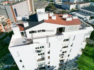Apartamento Penthouse T3 + 2, possível T6, com Terraço e Vista Rio ... - Grande imagem: 3/60