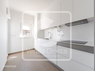 Apartamento T4 com varanda, estacionamento e arrecadação, piso 3, B... - Grande imagem: 5/22