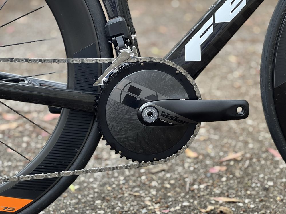 Bicicleta disco Felt AR / Di2 12v / Rodas carbono