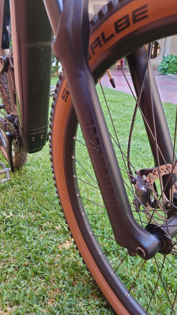E-BTC CUBE Stereo Hybrid 140 HPC RACE 625 + Grátis Transportador Atera